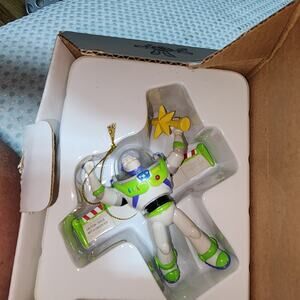 GROILER DISNEY CHRISTMAS MAGIC BUZZ LIGHTYEAR ORNAMENT